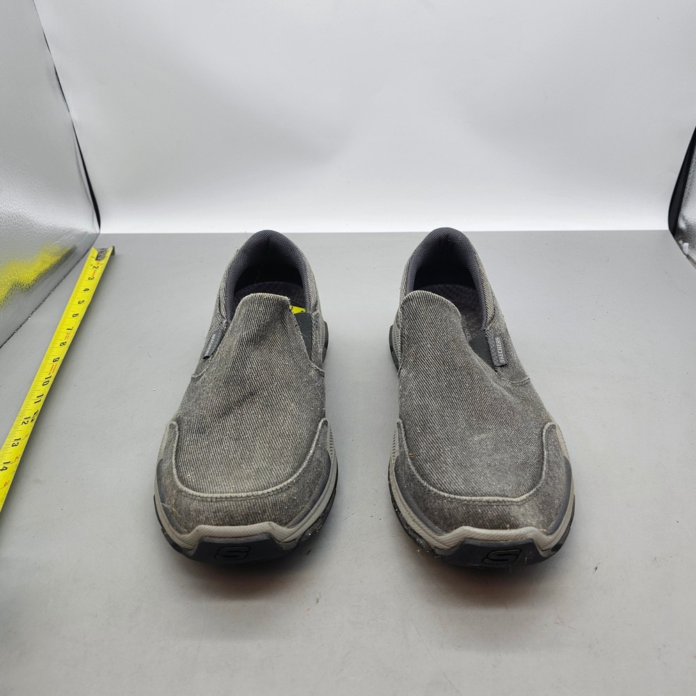 Skechers Relaxed Fit Steady Grip Charcoal Gray Slip On Mens 11 SN 204387